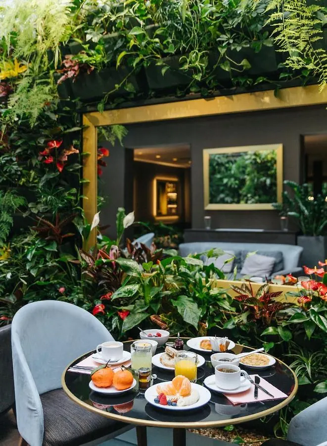 ****  Le Parisis - Paris Tour Eiffel Hotel France